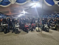 Ribuan pemudik sepeda motor tujuan Pulau Sumatera masih memadati Pelabuhan Ciwandan, Kamis (20/04) malam ini